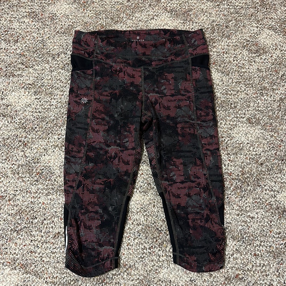 Athleta women’s size medium pink/black/gray leggings with pockets!